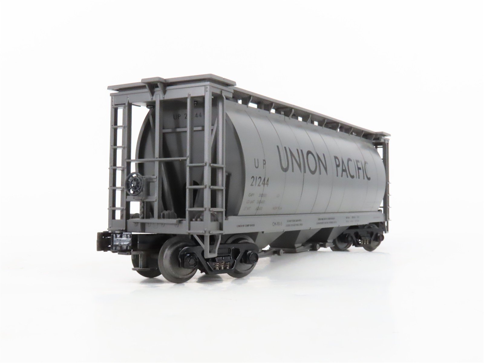 O Gauge 3-Rail MTH 20-97417 UP Union Pacific 3-Bay Cylindrical Hopper #21244