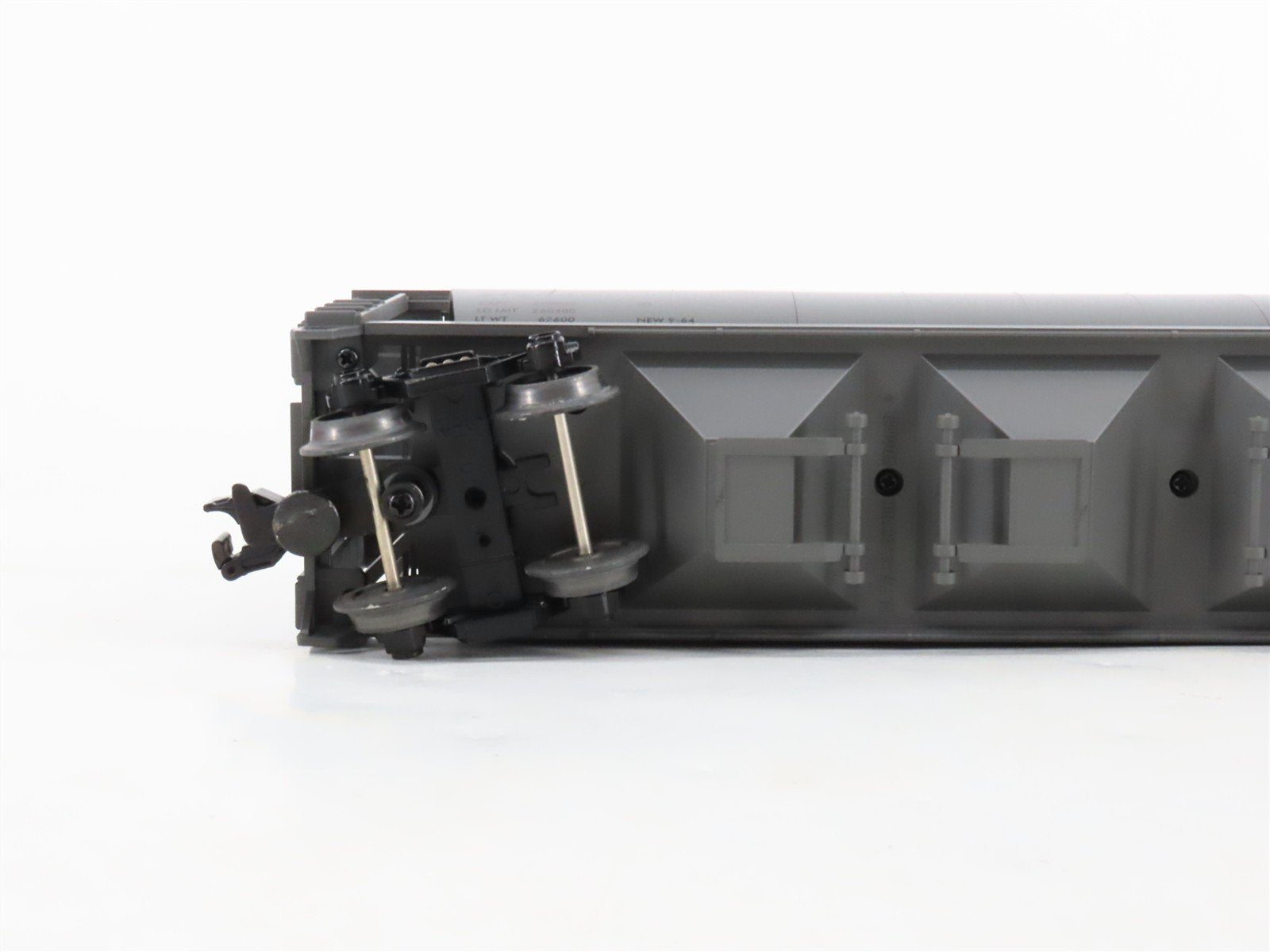 O Gauge 3-Rail MTH 20-97417 UP Union Pacific 3-Bay Cylindrical Hopper #21244