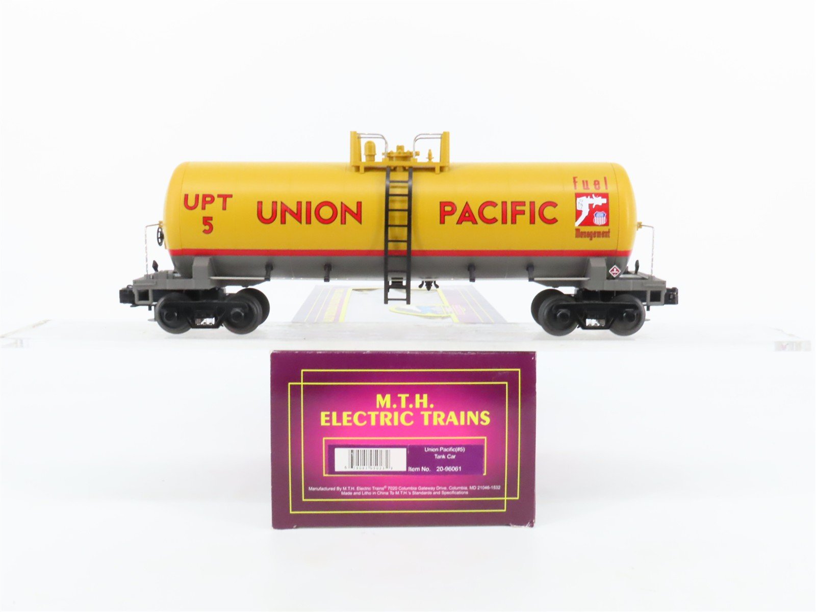O Gauge 3-Rail MTH 20-96061 UP Union Pacific Fuel Mgmt 19k Gallon Tank Car #5