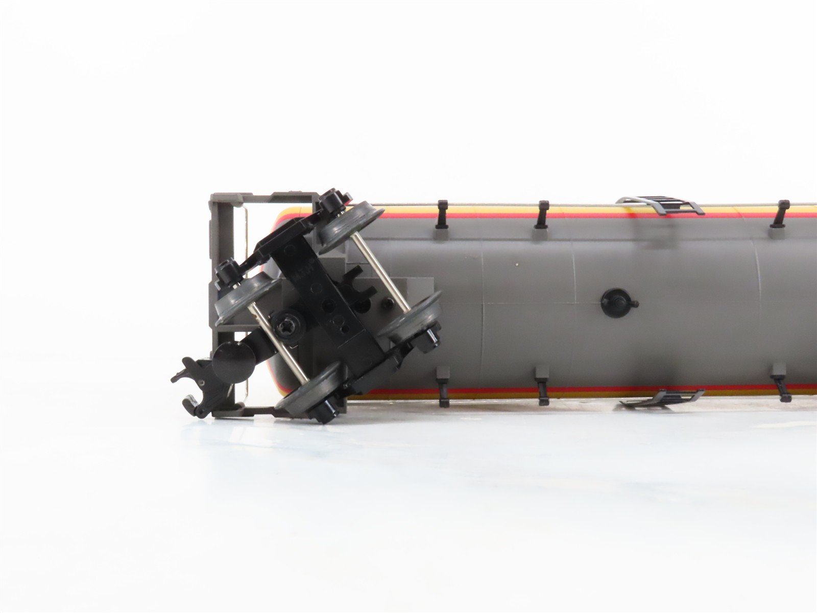 O Gauge 3-Rail MTH 20-96061 UP Union Pacific Fuel Mgmt 19k Gallon Tank Car #5