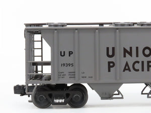 O Gauge 3-Rail MTH 20-97101L UP Union Pacific 2-Bay Covered Hopper #19395
