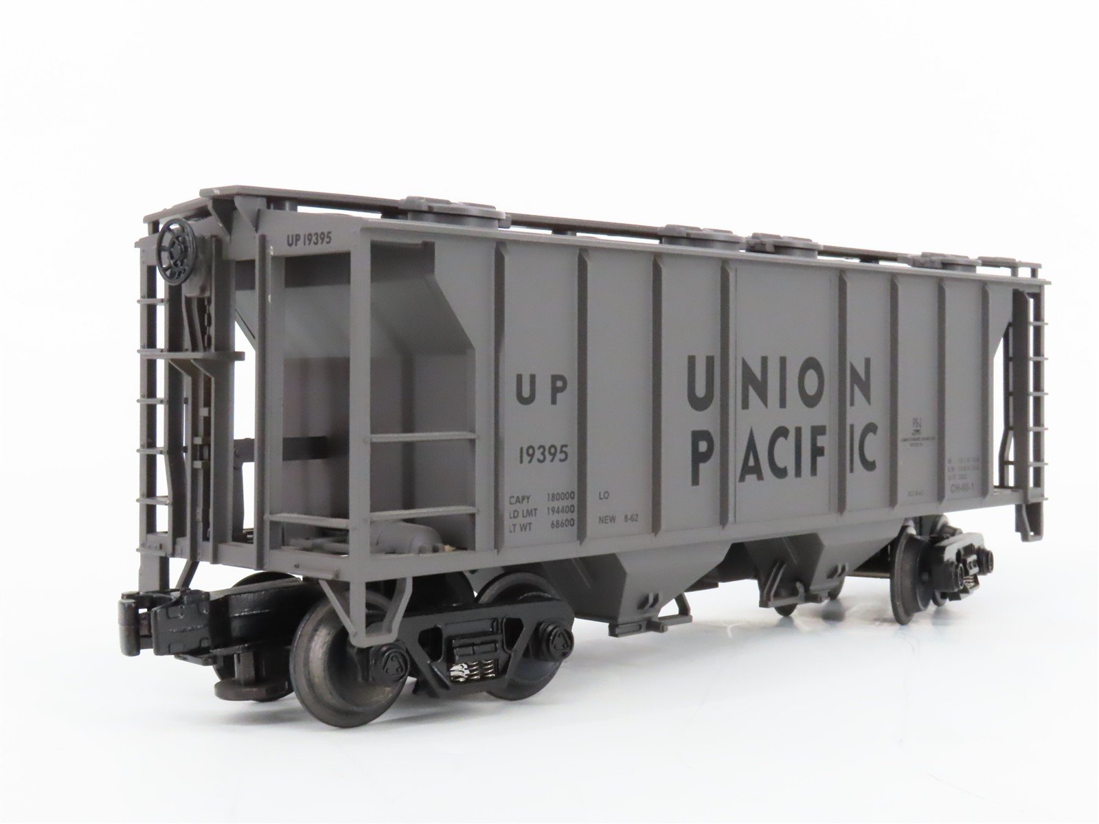 O Gauge 3-Rail MTH 20-97101L UP Union Pacific 2-Bay Covered Hopper #19395