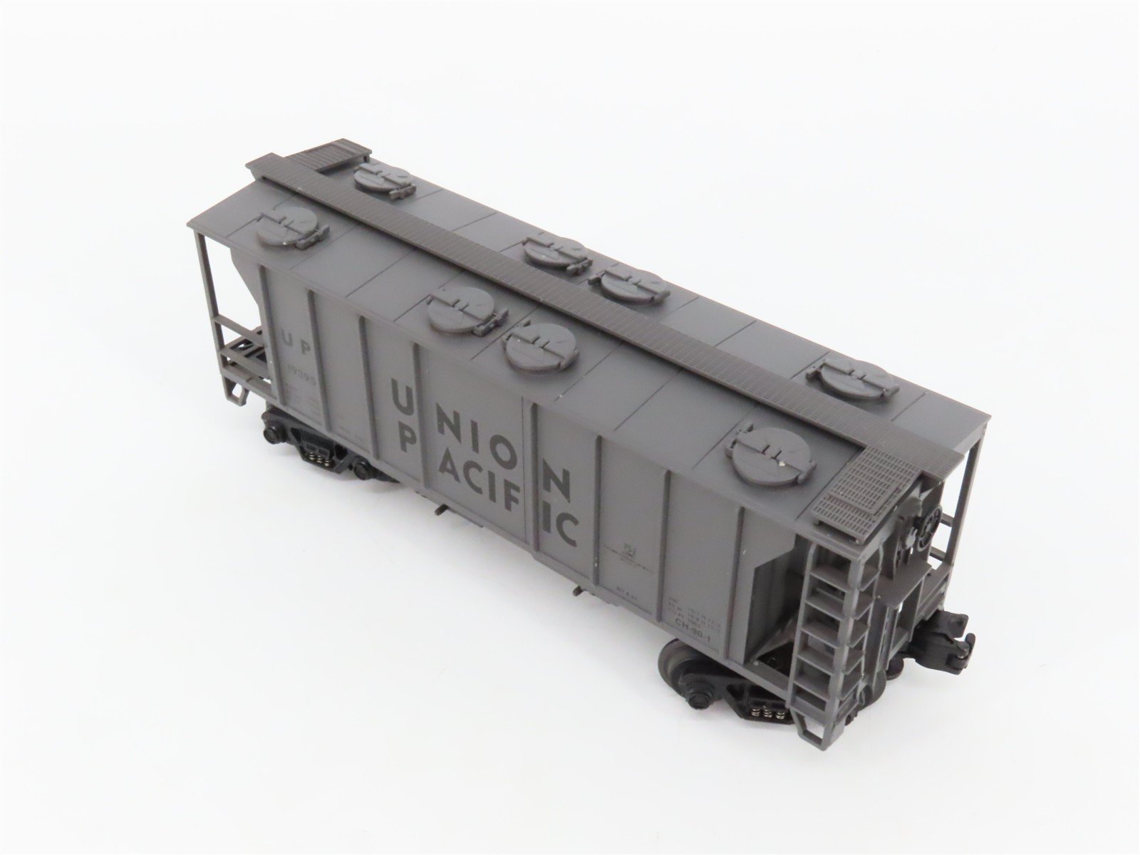 O Gauge 3-Rail MTH 20-97101L UP Union Pacific 2-Bay Covered Hopper #19395
