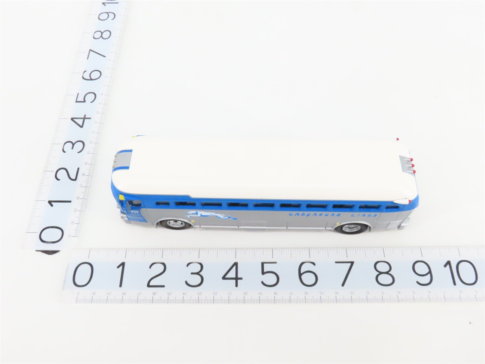 O Gauge 3-Rail MTH 20-98163 UP Union Pacific Flat Car #53743 w/ Greyhound Bus