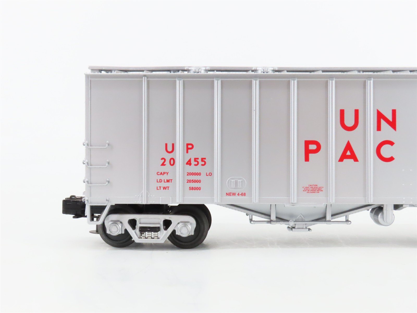 O Gauge 3-Rail MTH 20-97486 UP Union Pacific 50' 2-Bay Covered Hopper #20455