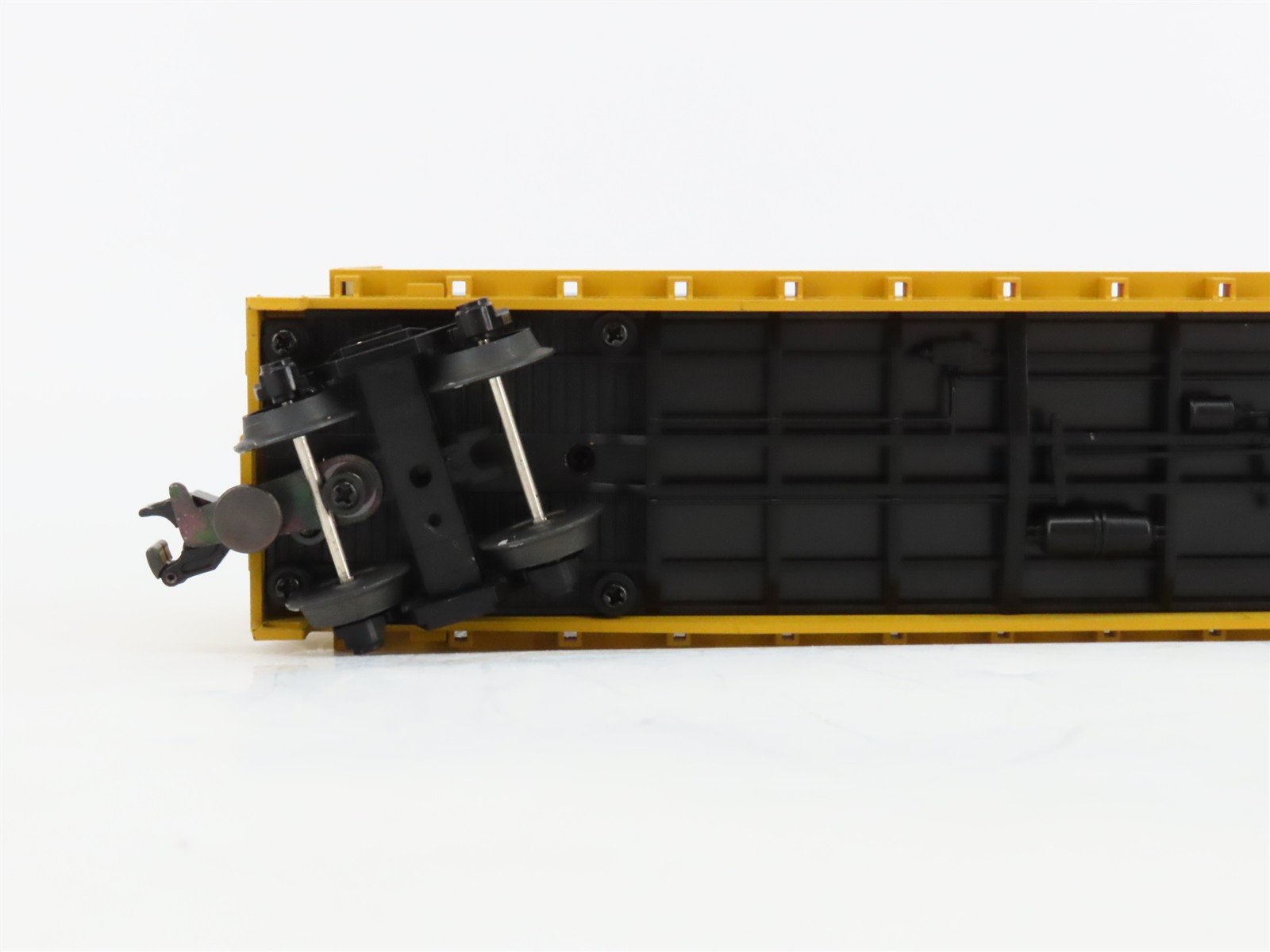 O Gauge 3-Rail MTH 20-98133 UP Union Pacific Bulkhead Flat Car #15082 w/ Load
