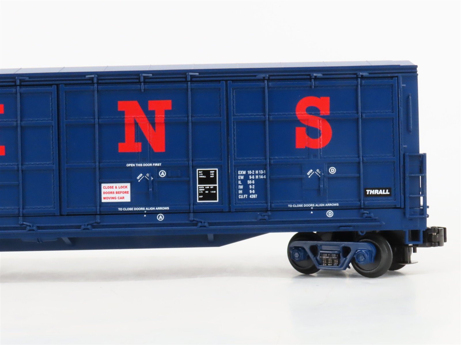 O Gauge 3-Rail MTH 20-93117 MNS 55' Thrall All-Door Box Car #2016