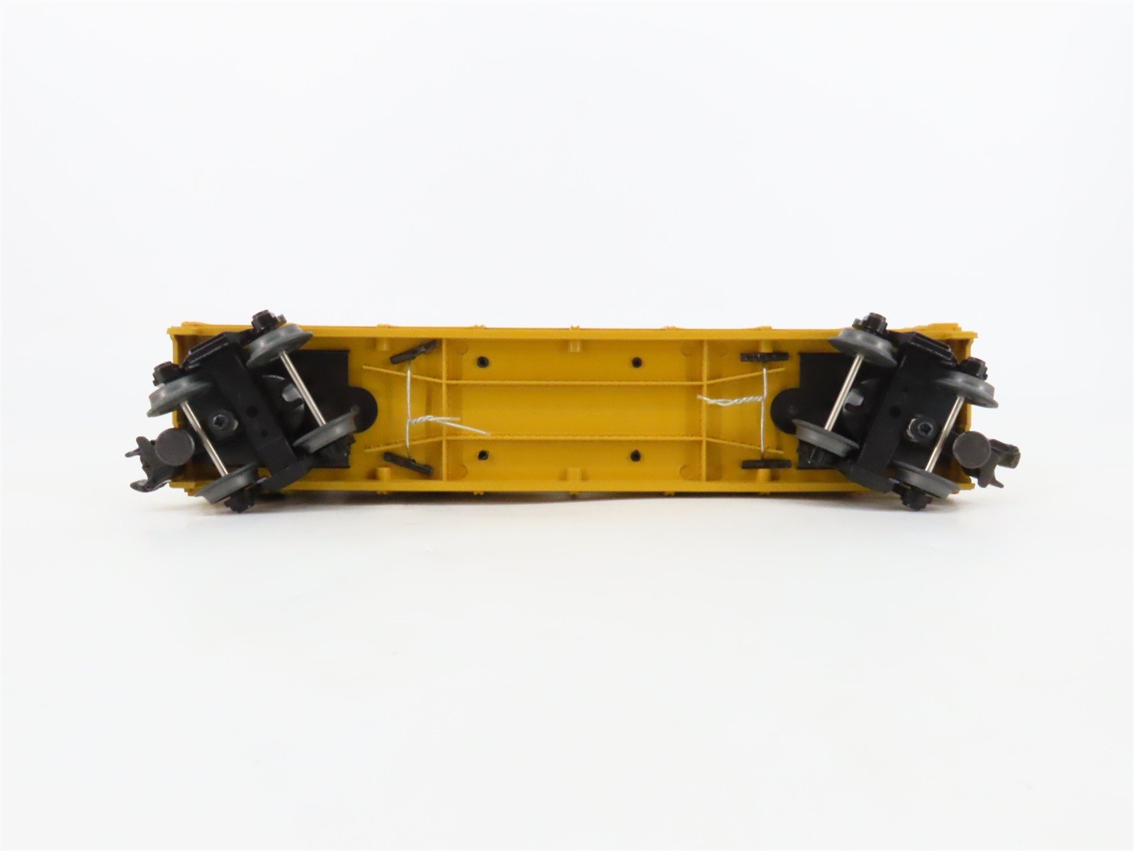 O27 Gauge 3-Rail MTH RailKing 30-7674 UP Auto Carrier #11071 w/ Ertl T-Birds