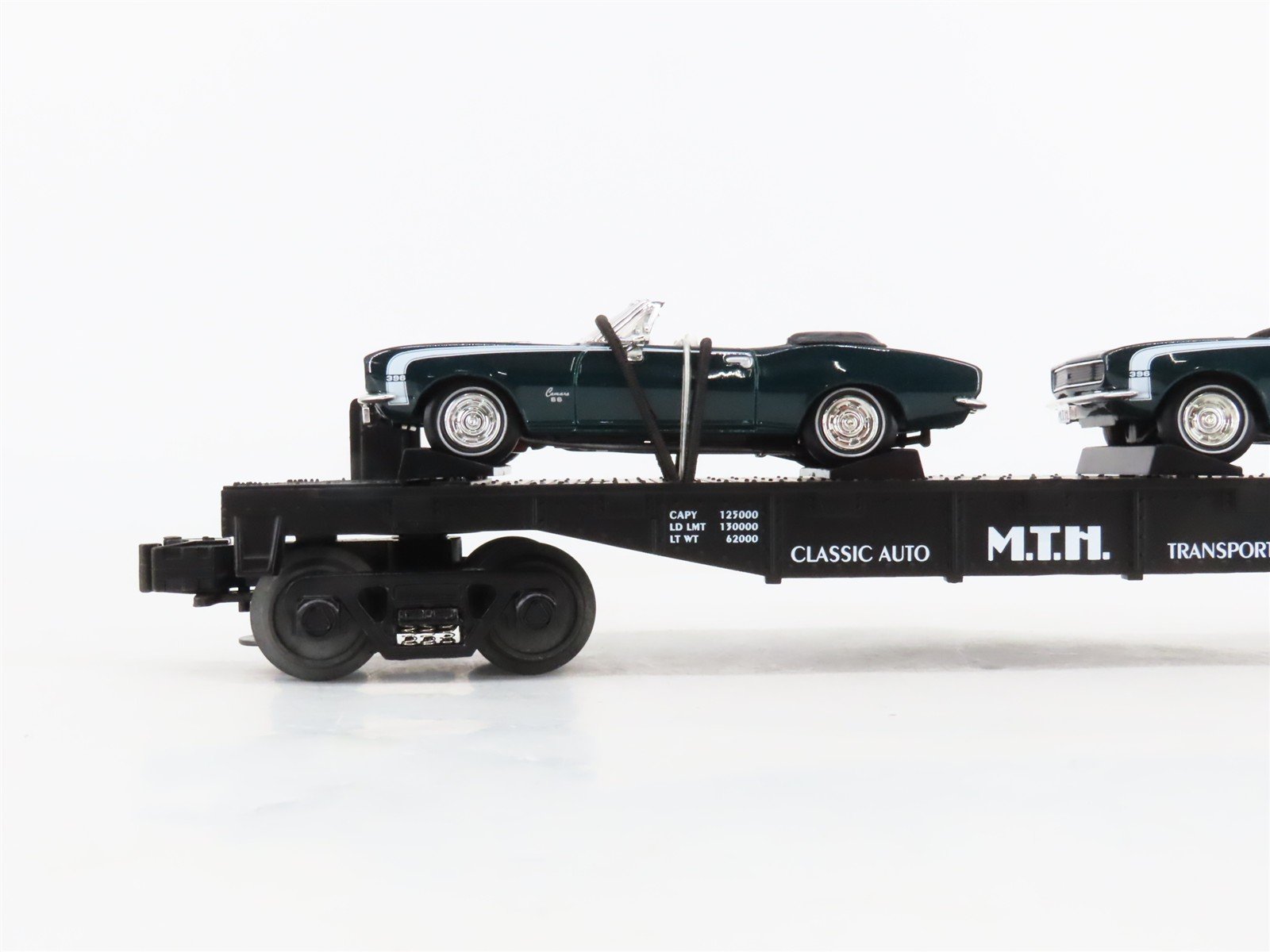 O27 Gauge 3-Rail MTH RailKing 30-7670 Flat Car #1967 w/ Ertl '67 Camaros