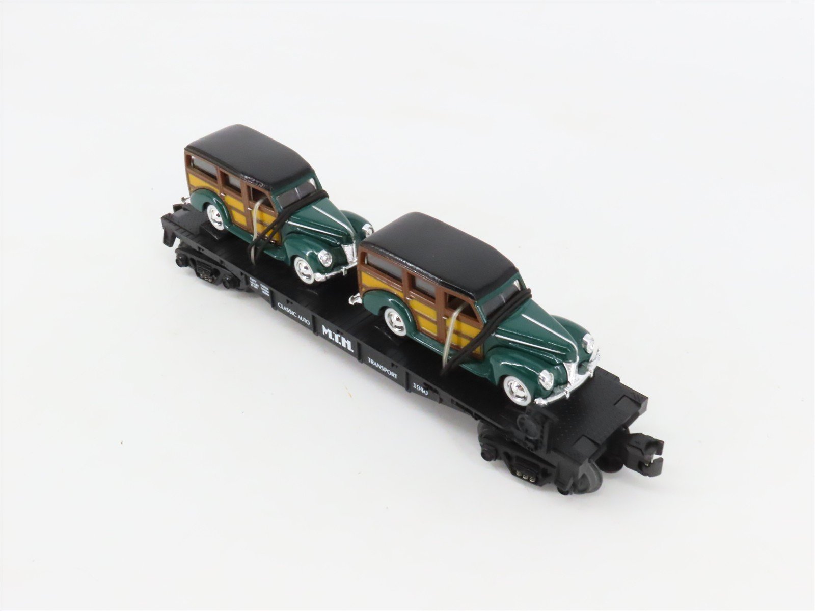 O27 Gauge 3-Rail MTH RailKing 30-7662 Flat Car #1940 w/ Ertl '40 Woody Wagons