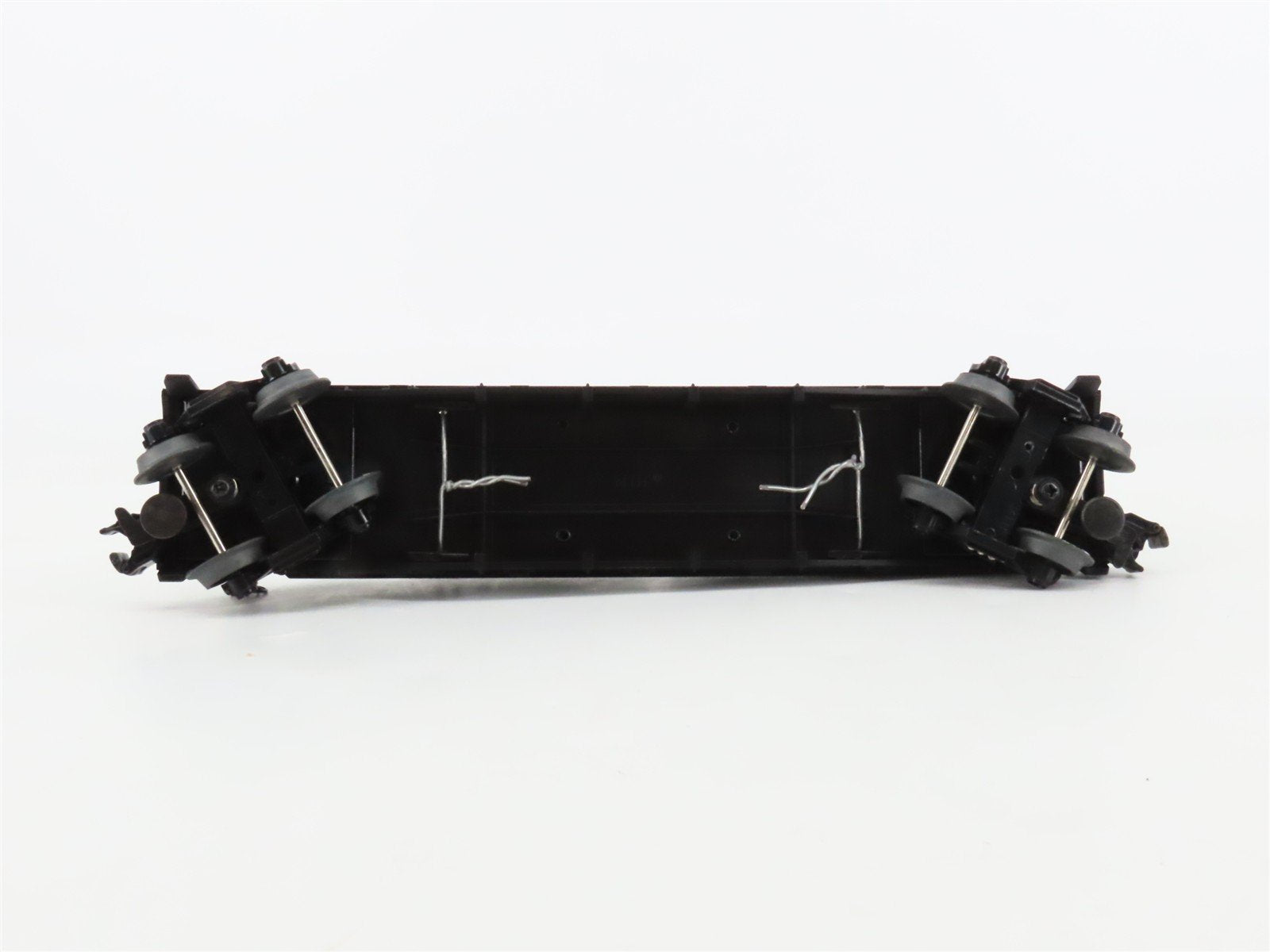O27 Gauge 3-Rail MTH RailKing 30-7680 Flat Car #1970 w/ Ertl '70 Chevelles