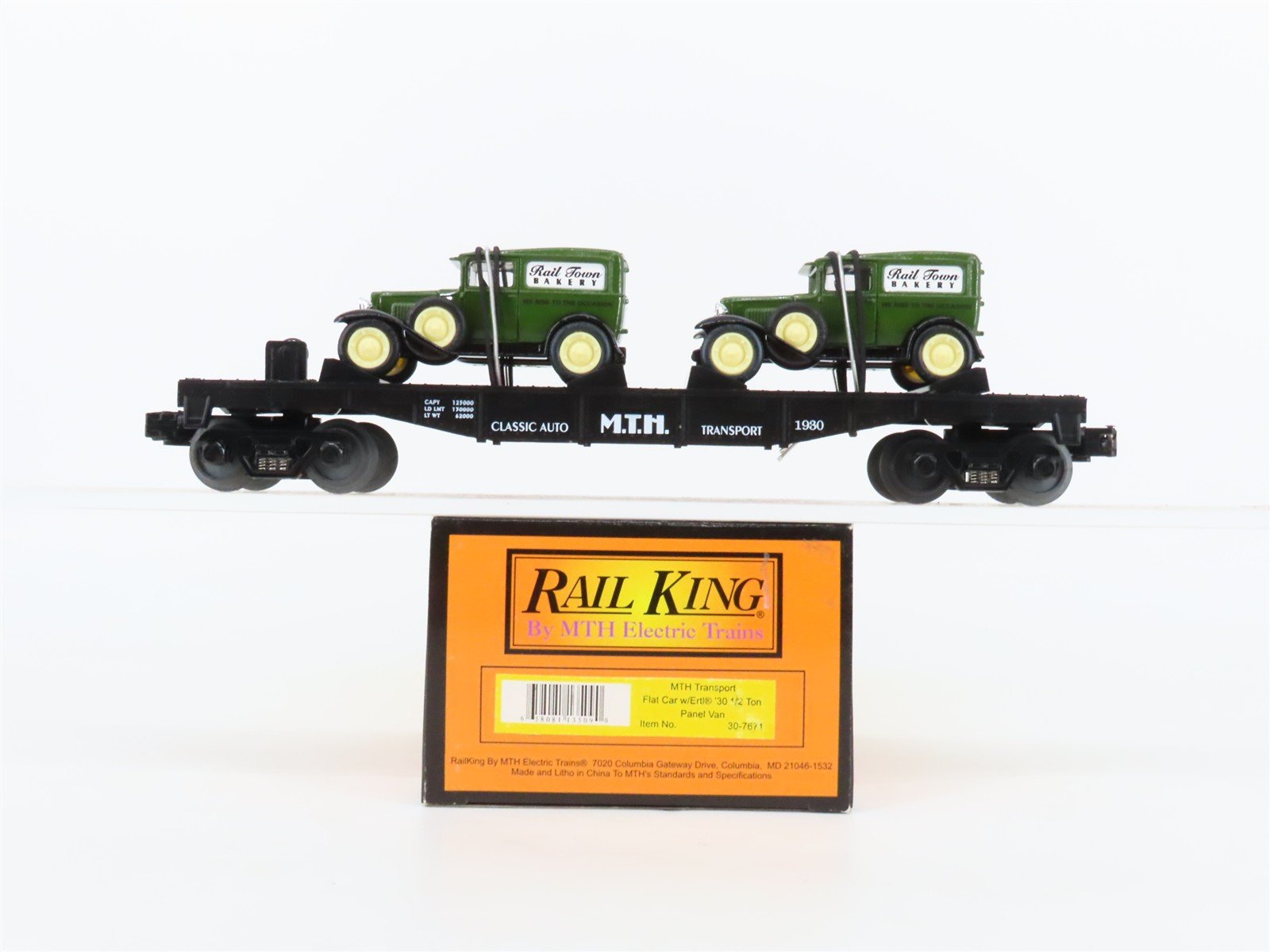 O27 Gauge 3-Rail MTH RailKing 30-7671 Flat Car #1930 w/ Ertl '30 Panel Vans
