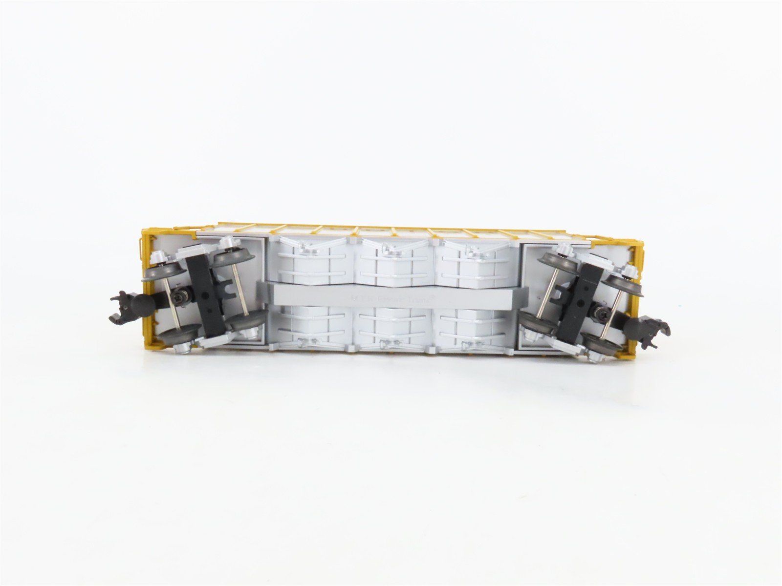 O Gauge 3-Rail MTH 20-98323 UP 3-Bay Rapid Discharge Hopper #27653 w/ Rock Load