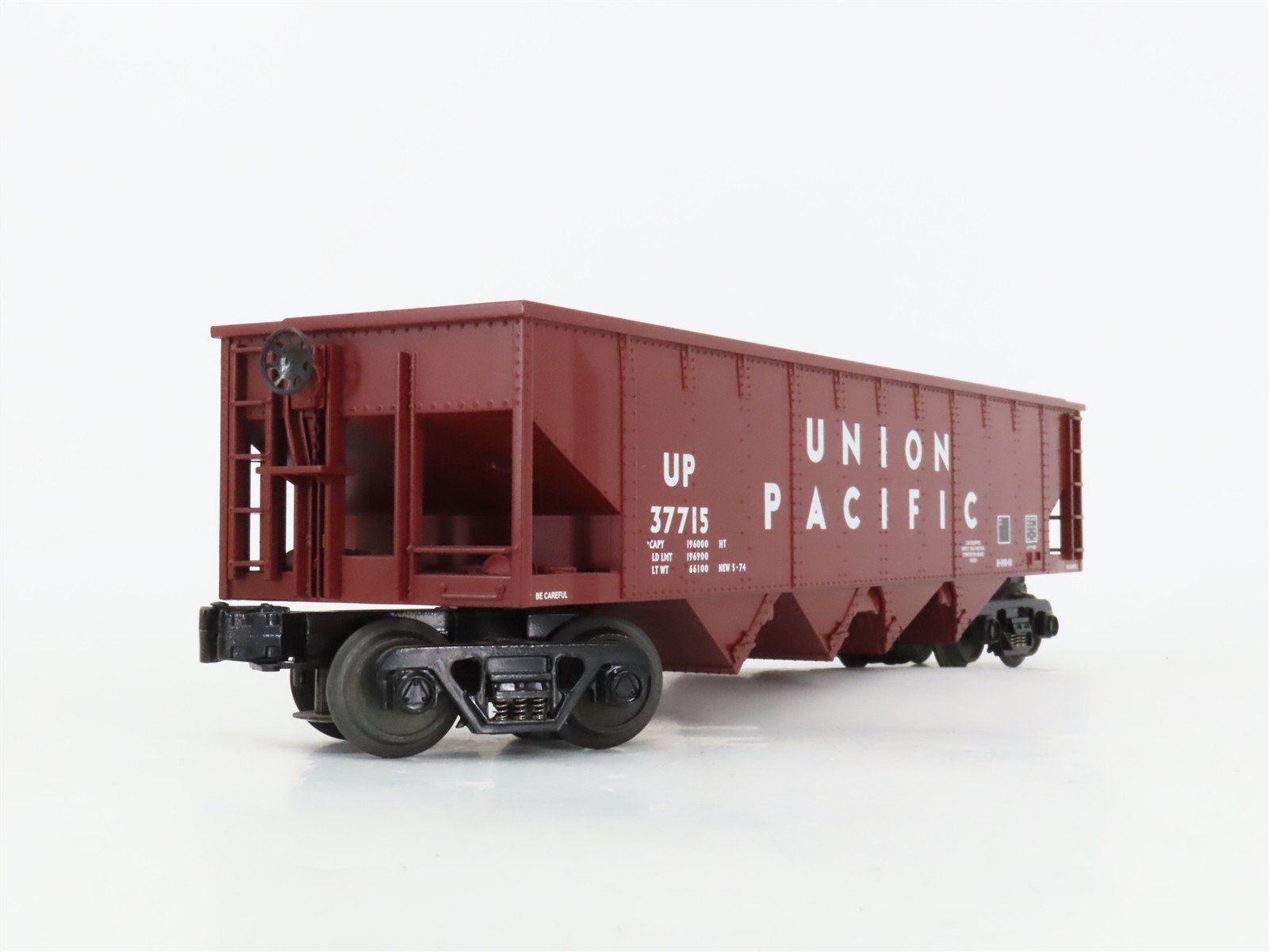 O27 3-Rail MTH RailKing 30-7538 UP 4-Bay Hopper #37715 w/ Operating Coal Load