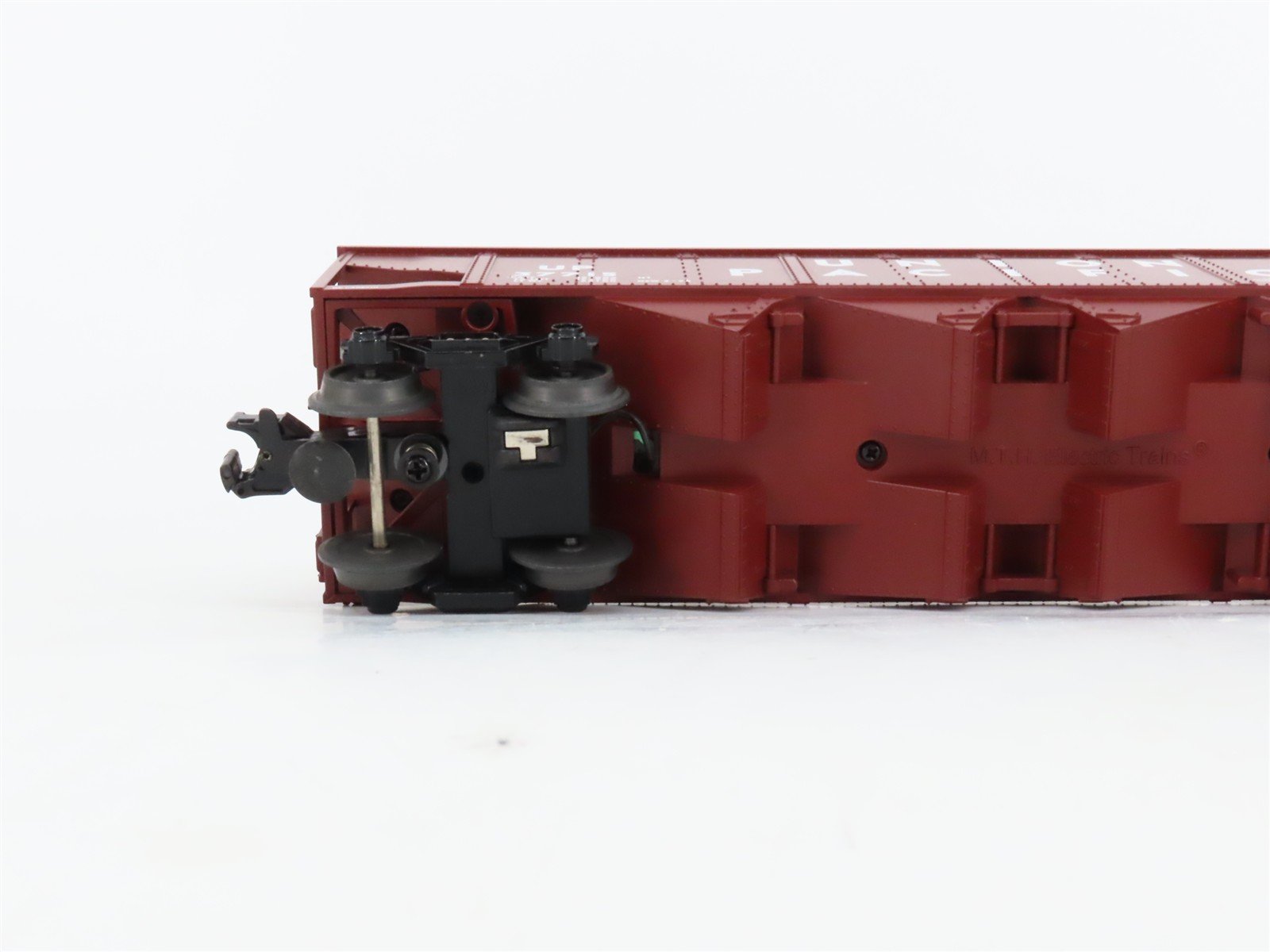 O27 3-Rail MTH RailKing 30-7538 UP 4-Bay Hopper #37715 w/ Operating Coal Load