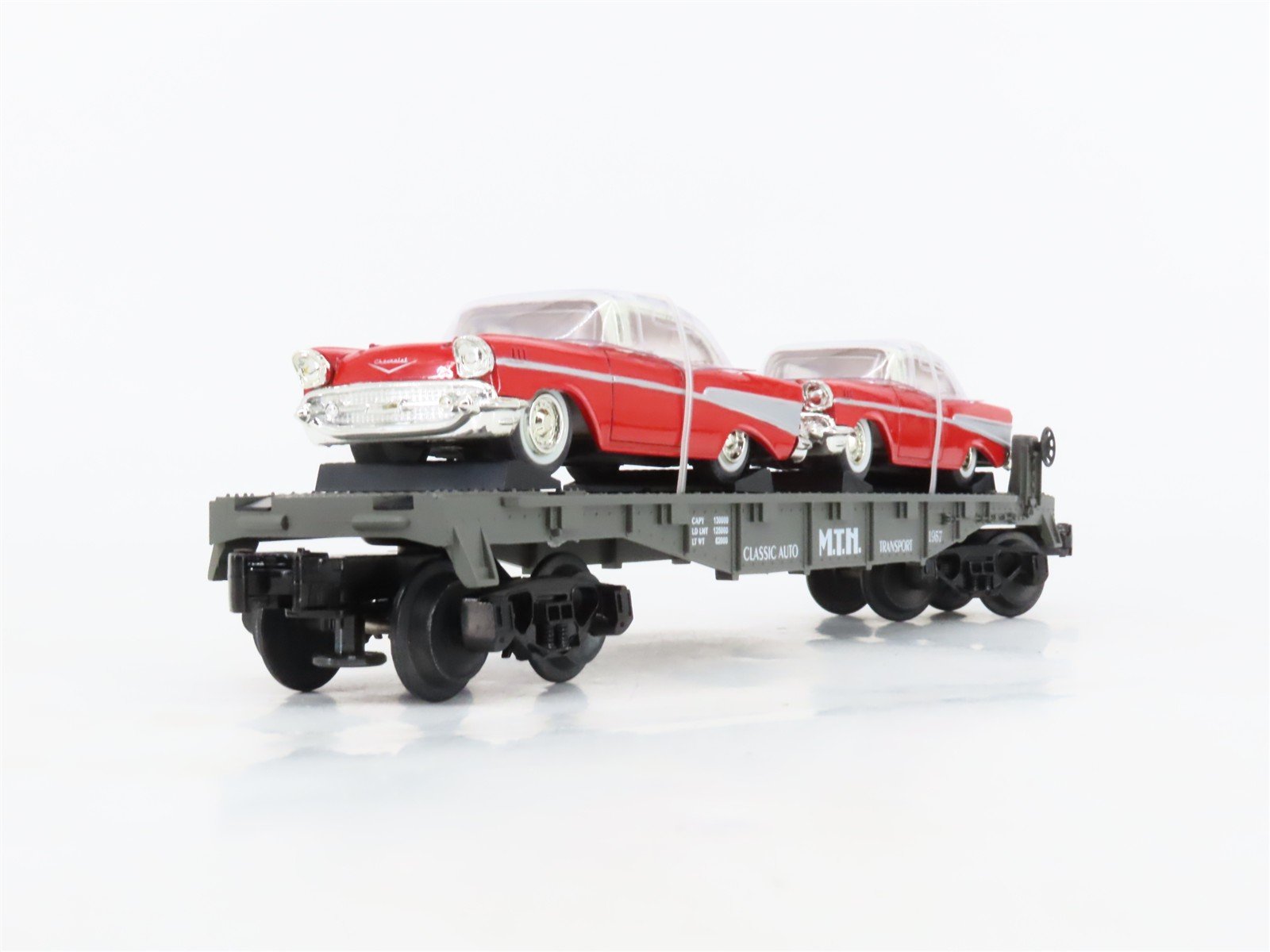 O Gauge 3-Rail MTH RailKing Semi-Scale 30-7610 Flat Car #1957 w/ Ertl '57 Chevys