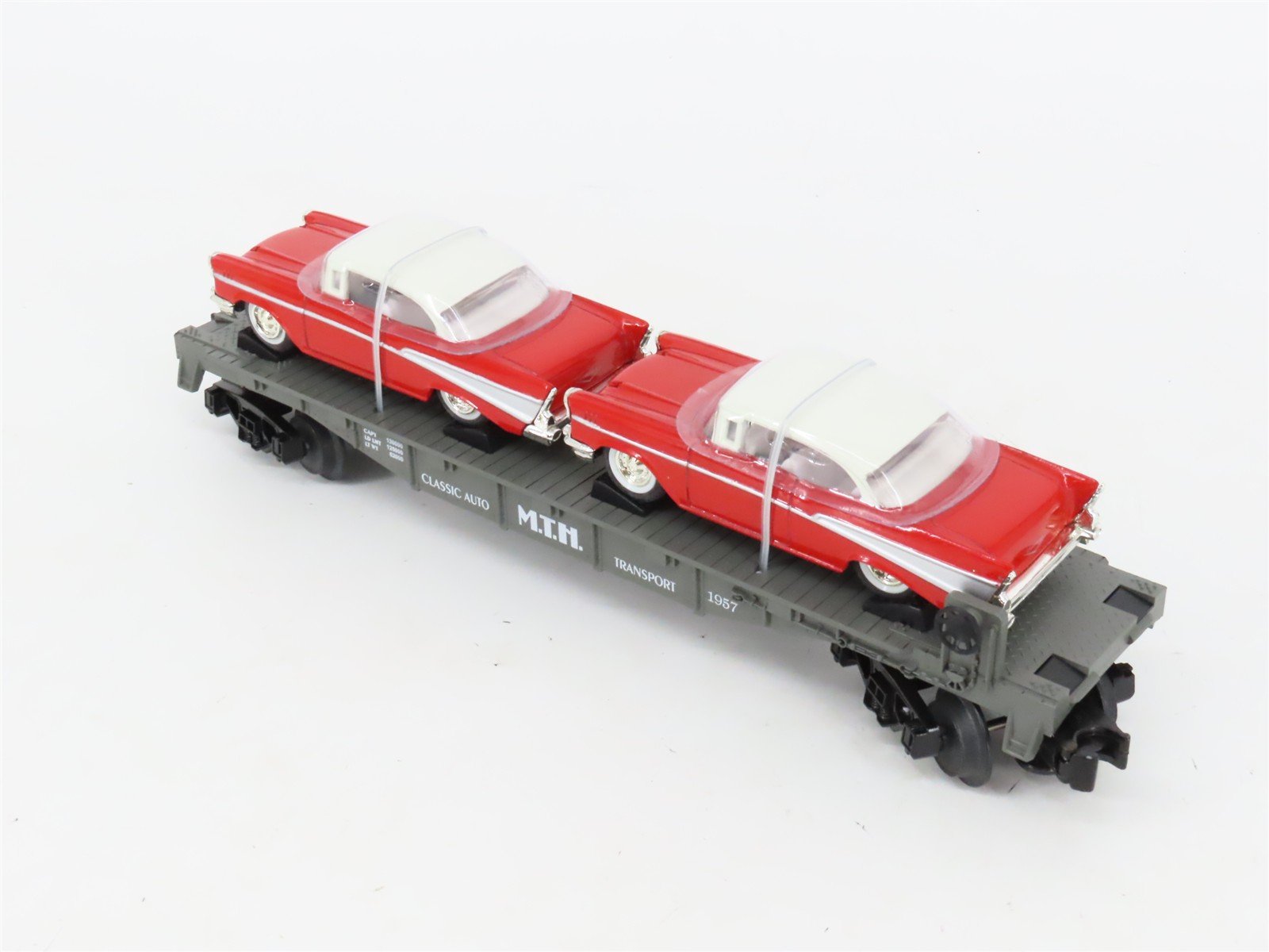 O Gauge 3-Rail MTH RailKing Semi-Scale 30-7610 Flat Car #1957 w/ Ertl '57 Chevys
