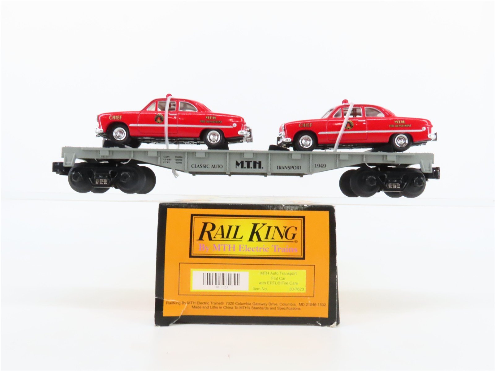 O27 3-Rail MTH RailKing 30-7623 Classic Auto Flat Car #1949 w/ Ertl Fire Cars