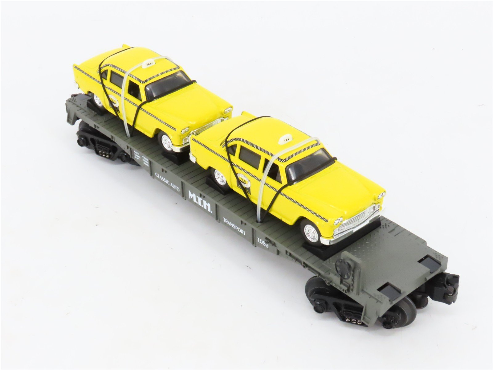 O27 Gauge 3-Rail MTH RailKing 30-7625 Classic Auto Flat Car w/ Ertl '59 Taxis