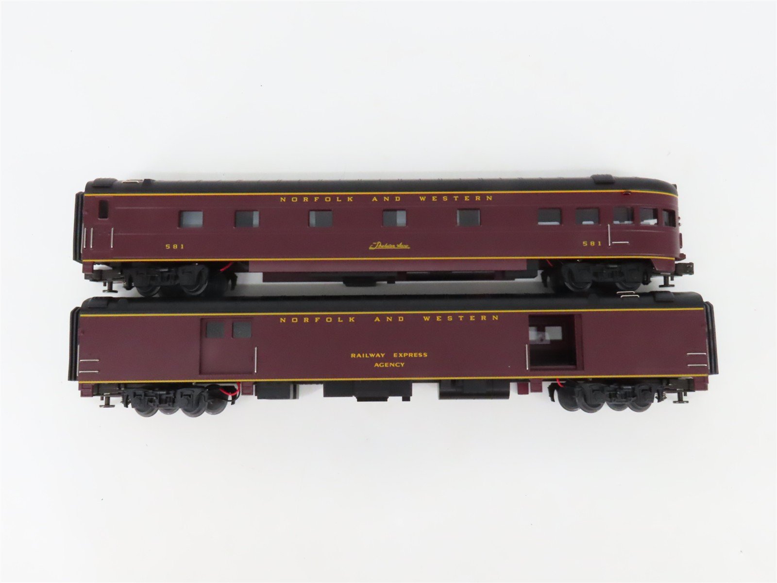 O Gauge 3-Rail MTH 20-6514 N&W Norfolk & Western 70' Passenger 5-Car Set wLights