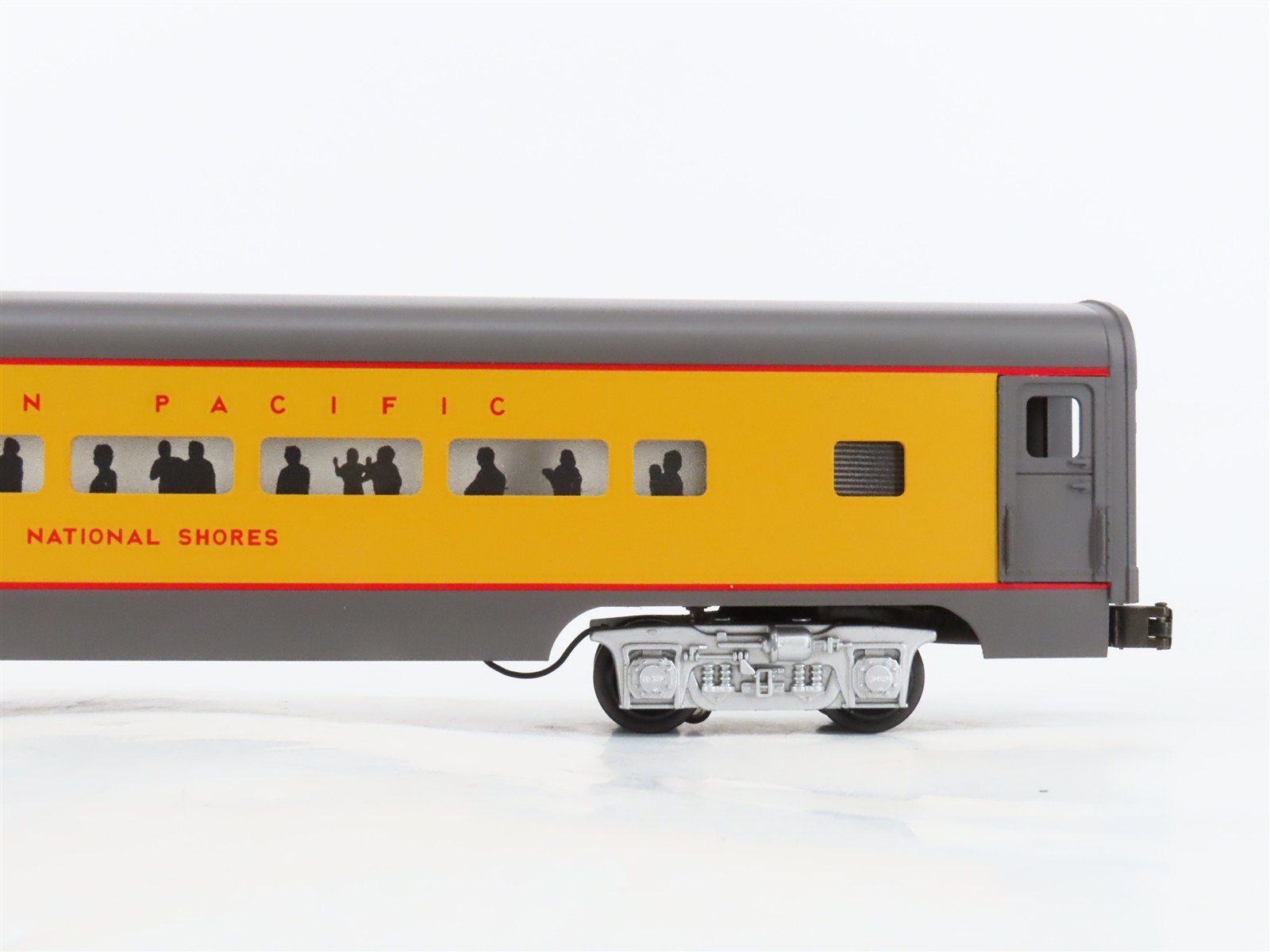 O Gauge 3-Rail MTH MT-6119 UP Union Pacific 60' Aluminum Passenger 2-Car Set