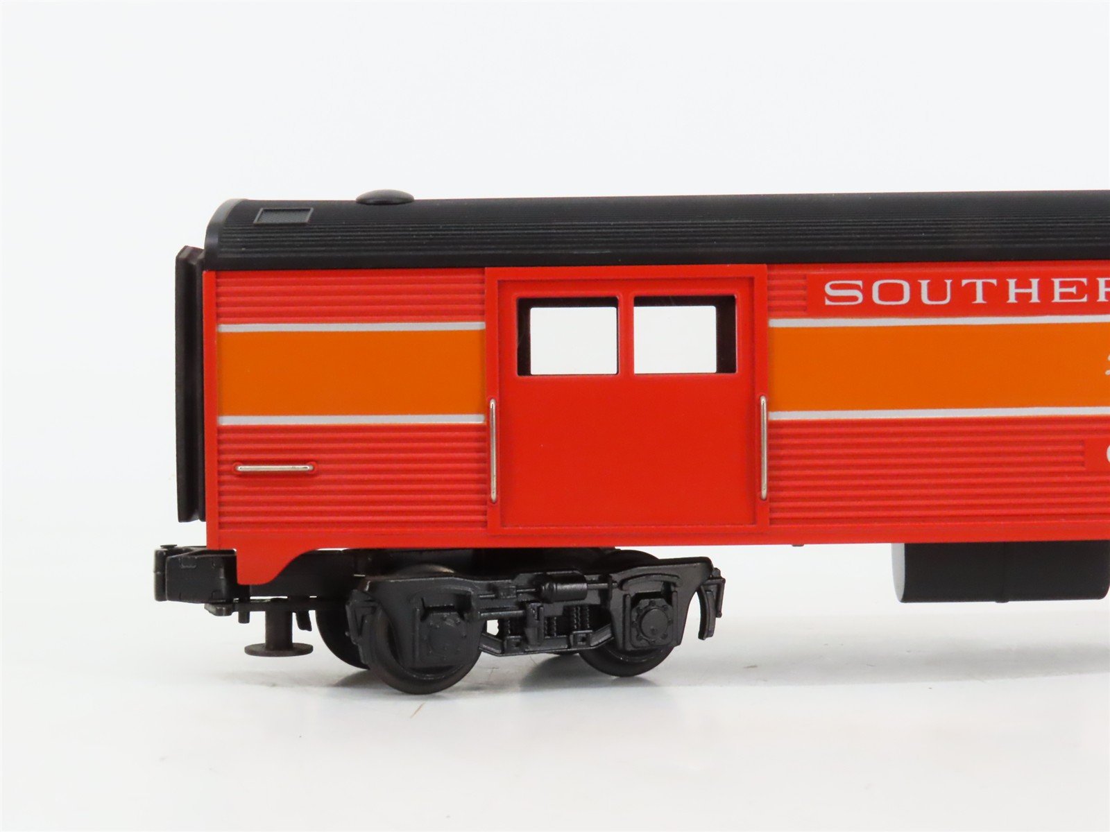 O Gauge 3-Rail MTH 30-6060 SP Southern Pacific Daylight Passenger 4-Car Set
