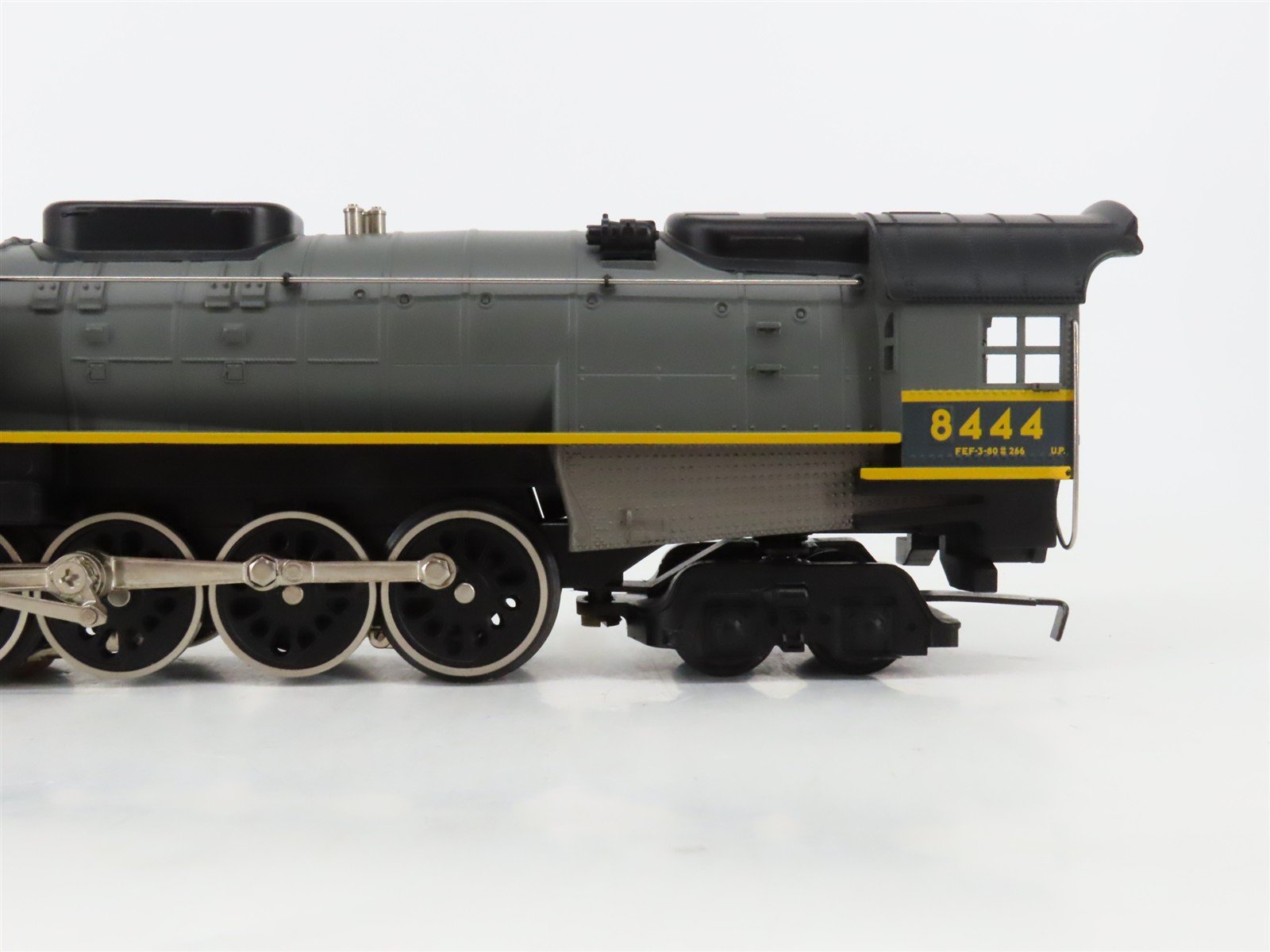 O Gauge 3-Rail MTH RailKing 30-1151-1 UP 4-8-4 FEF Northern Steam #8444 w/ Sound