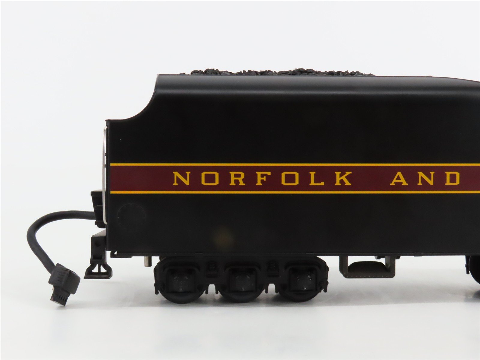 O Gauge 3-Rail MTH 20-3024-1 N&W 4-8-4 Type J Northern Steam #611 w/ Sound