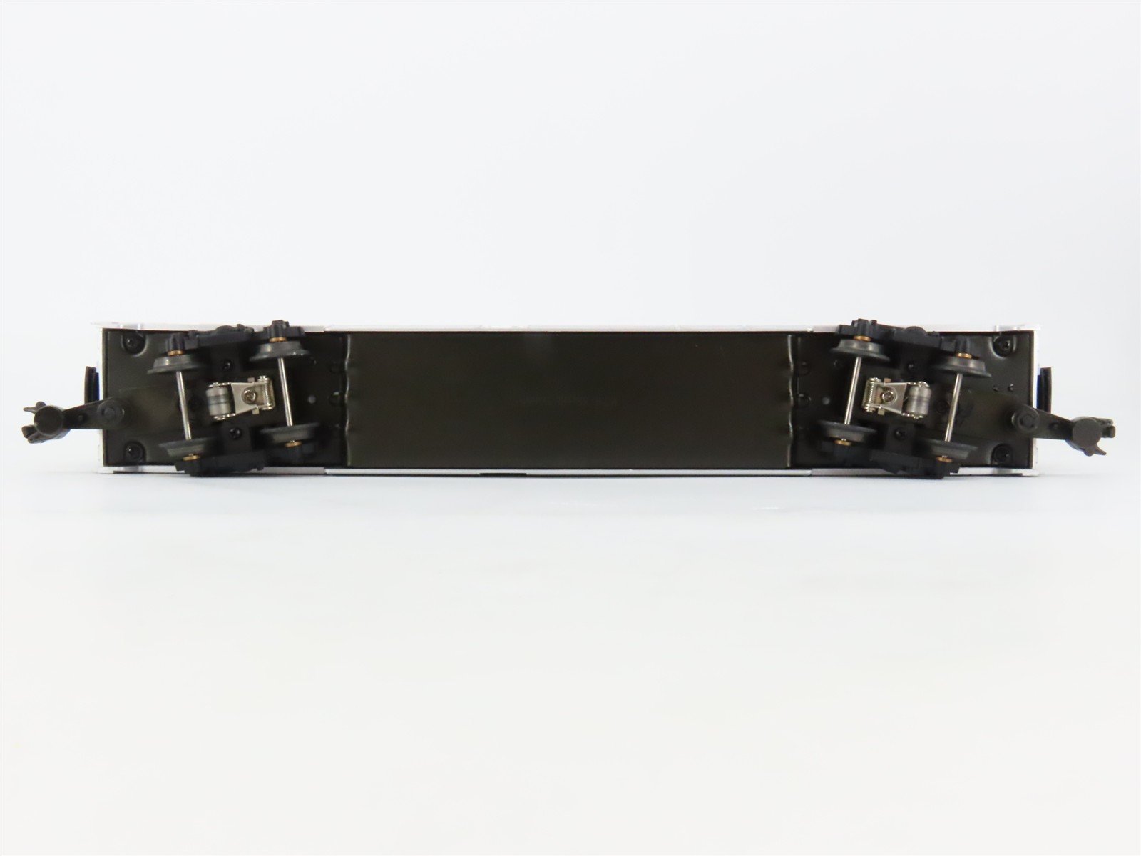 O 3-Rail MTH Rail King 60-6501 Amtrak Superliner Sleeper/Diner Passengers 2-Pack
