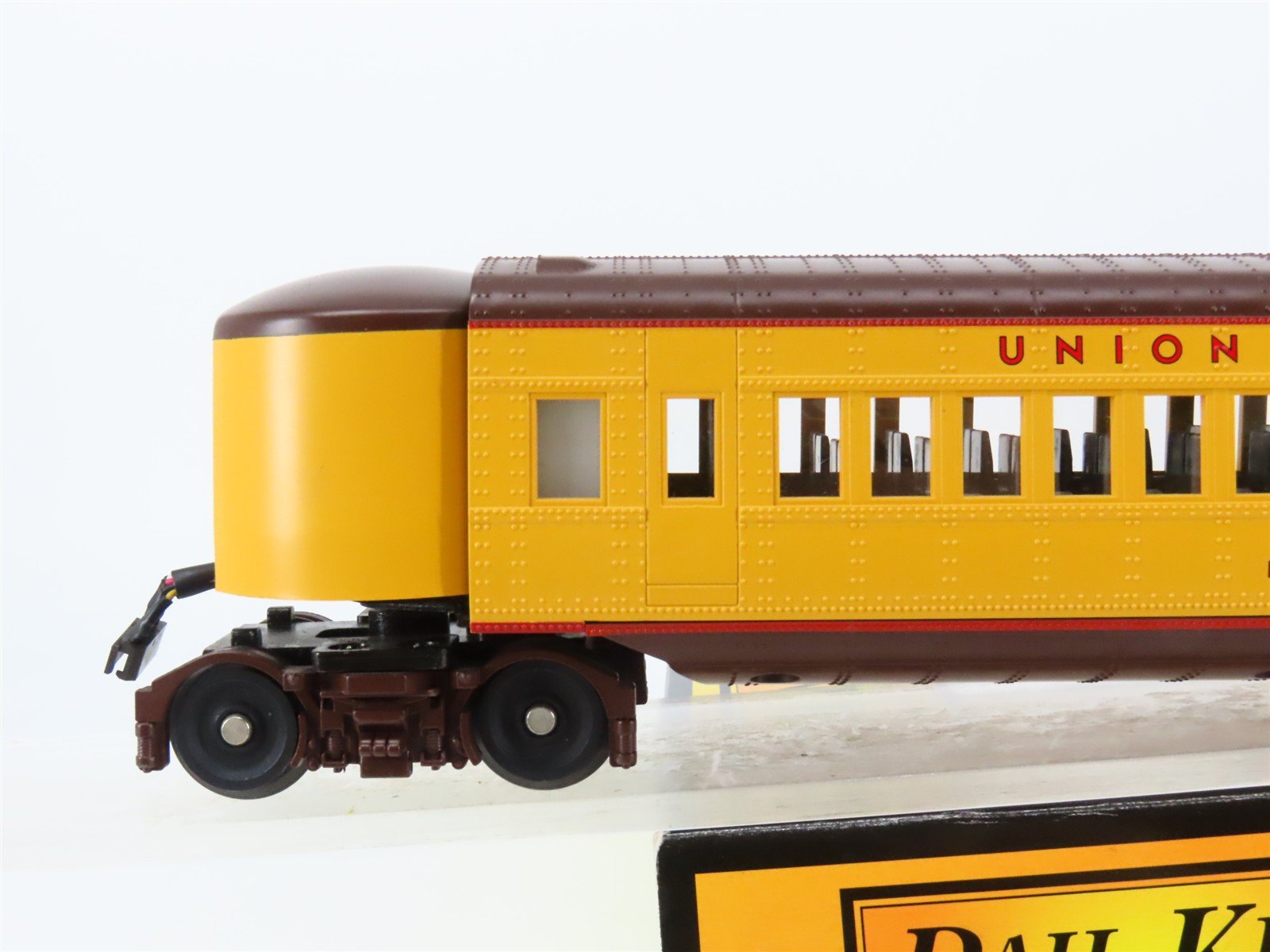 O 3-Rail MTH Rail King 30-6158 UP Union Pacific M10000 Coach Passenger #10400