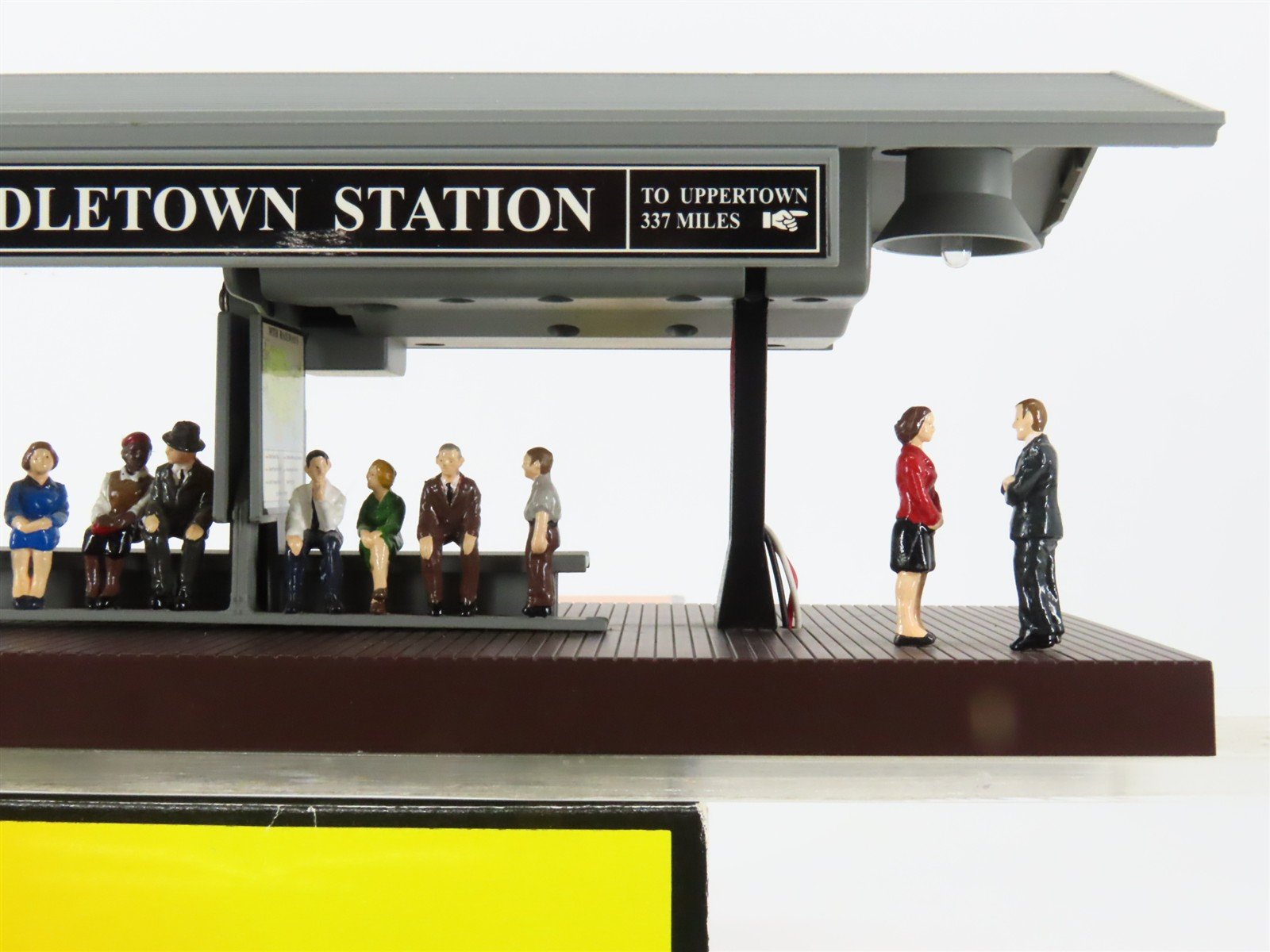 O 1/48 MTH Rail King 30-9107 Operating Passenger Station Platform w/ Figures