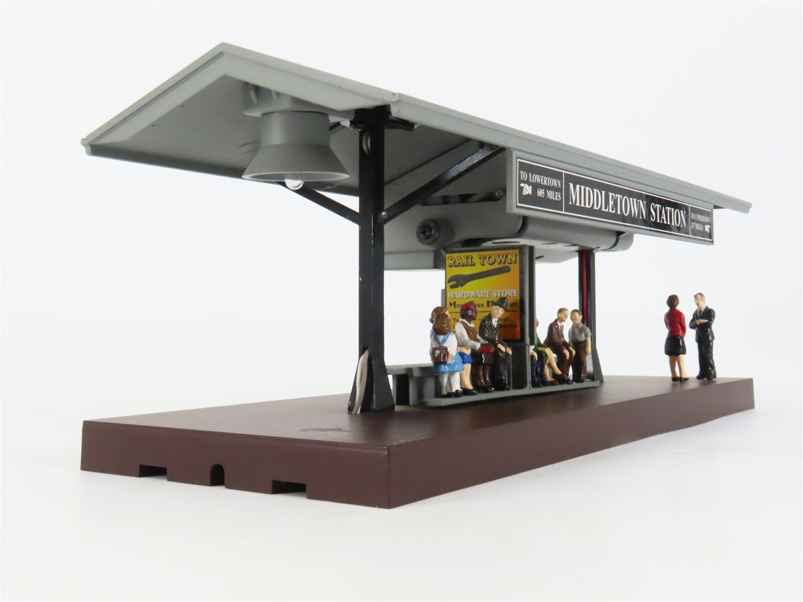 O 1/48 MTH Rail King 30-9107 Operating Passenger Station Platform w/ Figures