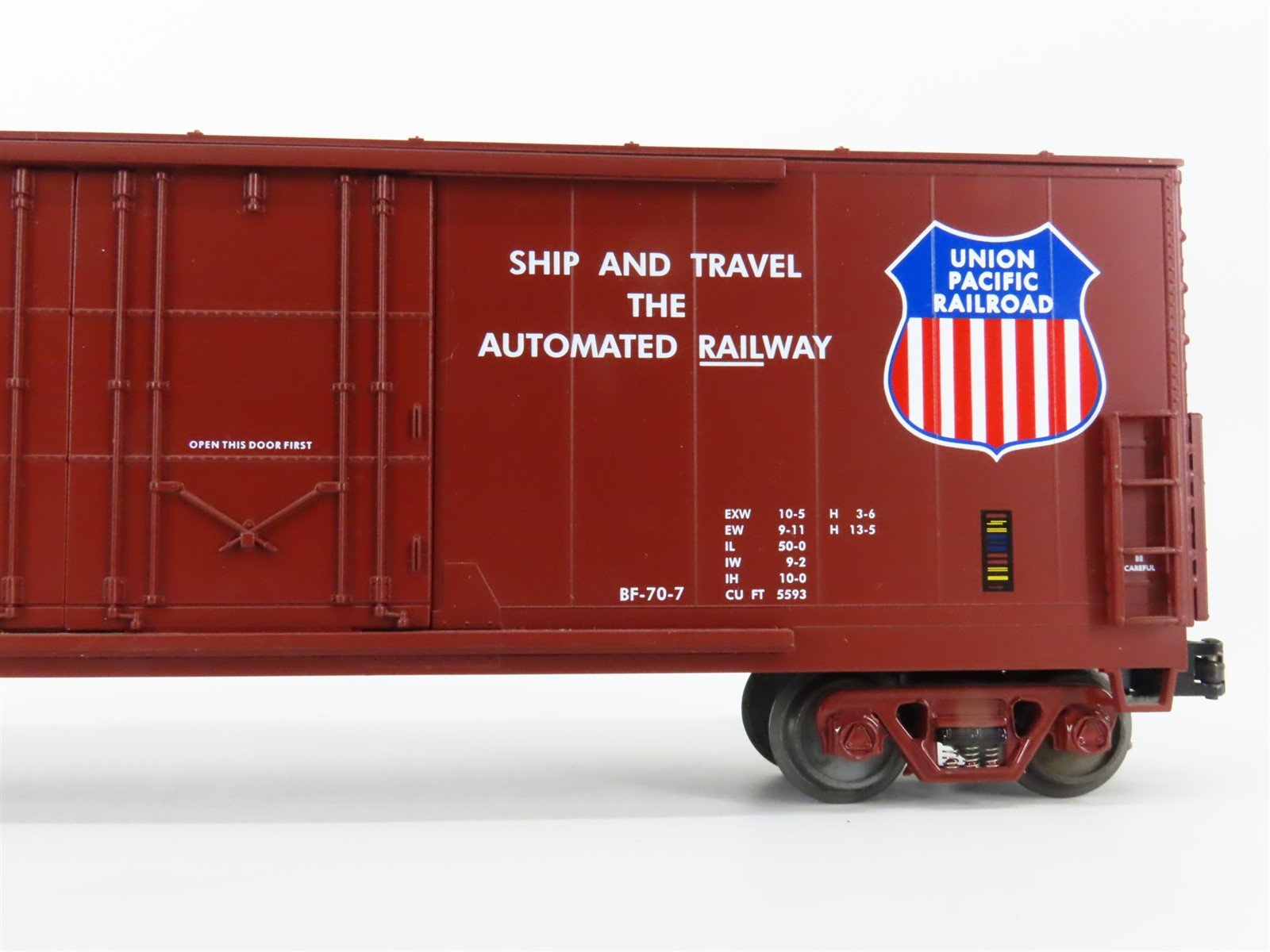 O Gauge 3-Rail MTH UP Union Pacific Railroad Double Plug Door Box Car #169461