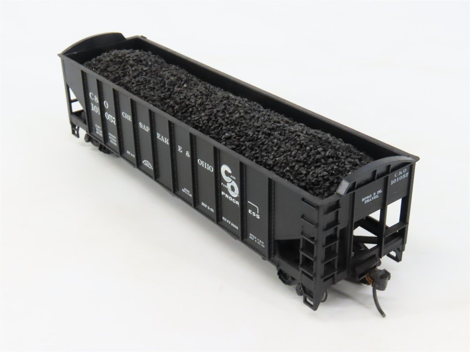 LOT of 2 HO Scale Roundhouse 1499 C&O Progress 3-Bay Hopper w/ Load - Upgraded