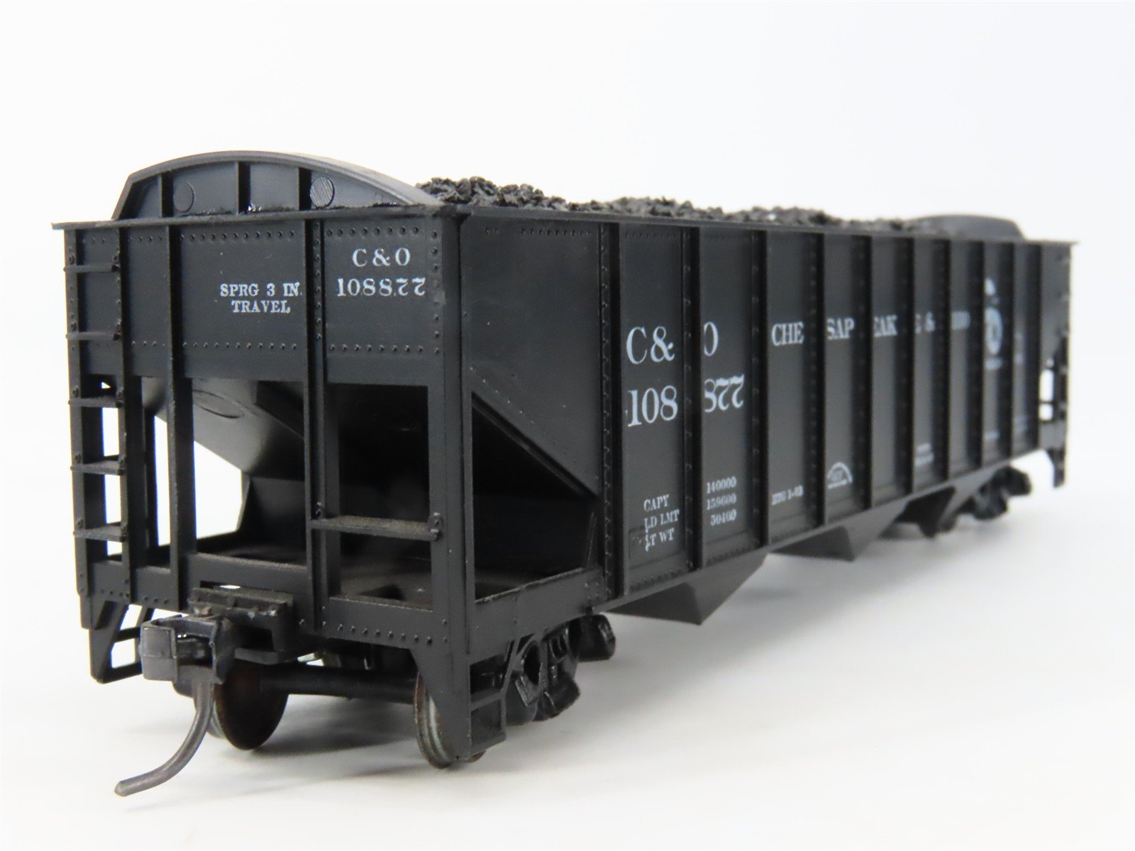 LOT of 2 HO Scale Roundhouse 1499 C&O Progress 3-Bay Hopper w/ Load - Upgraded
