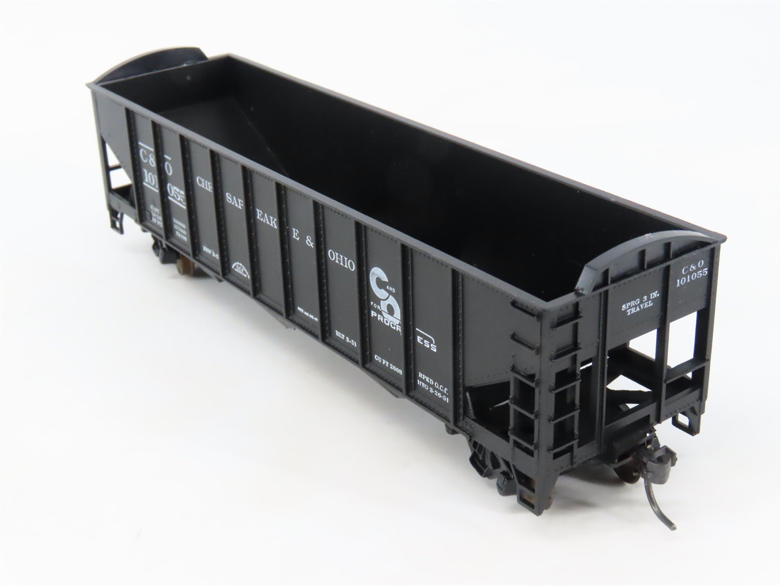 HO Scale Roundhouse 1499 C&O Progress 3-Bay Open Hopper #101055 - Upgraded