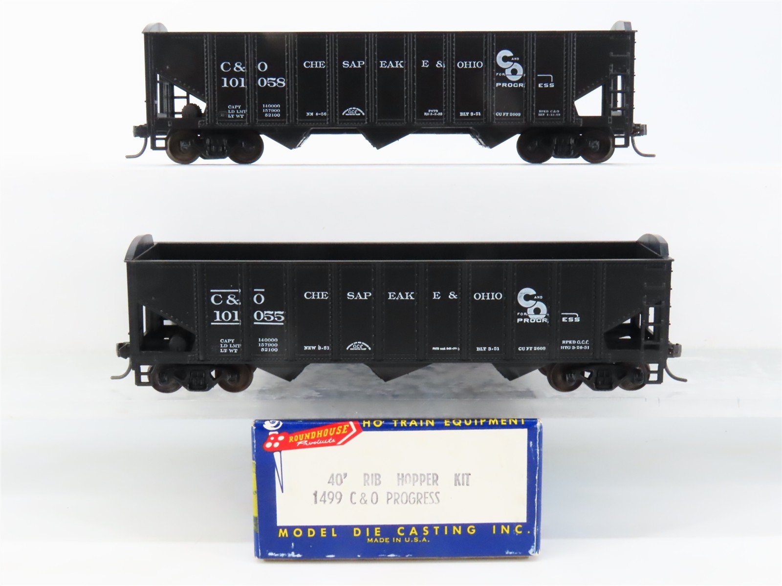 LOT of 2 HO Scale Roundhouse 1499 C&O 