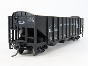LOT of 2 HO Scale Roundhouse 1499 C&O 
