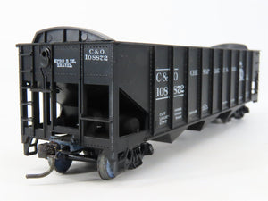 LOT of 2 HO Scale Roundhouse 1499 C&O 