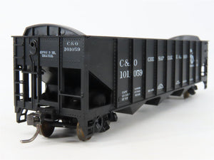 LOT of 2 HO Scale Roundhouse 1499 C&O 