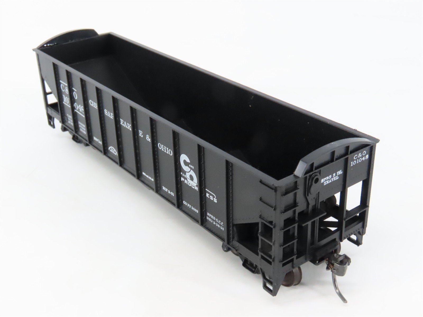 HO Scale Roundhouse 1499 C&O Progress 3-Bay Open Hopper #101048 - Upgraded