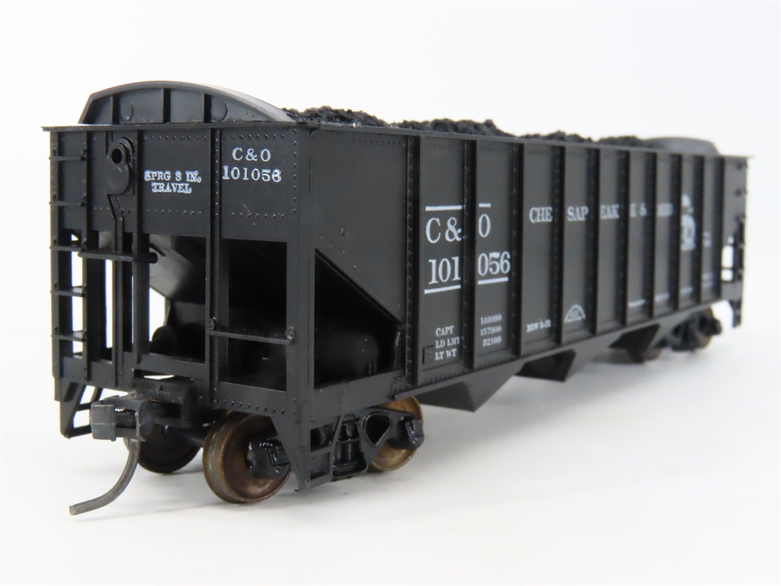 LOT of 2 HO Scale Roundhouse 1499 C&O Progress 3-Bay Hopper w/ Load - Upgraded