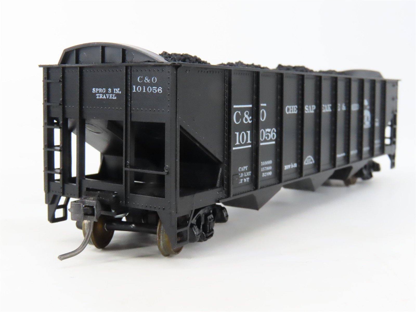 LOT of 2 HO Scale Roundhouse 1499 C&O Progress 3-Bay Hopper w/ Load - Upgraded