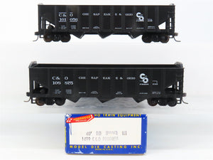 LOT of 2 HO Scale Roundhouse 1499 C&O 