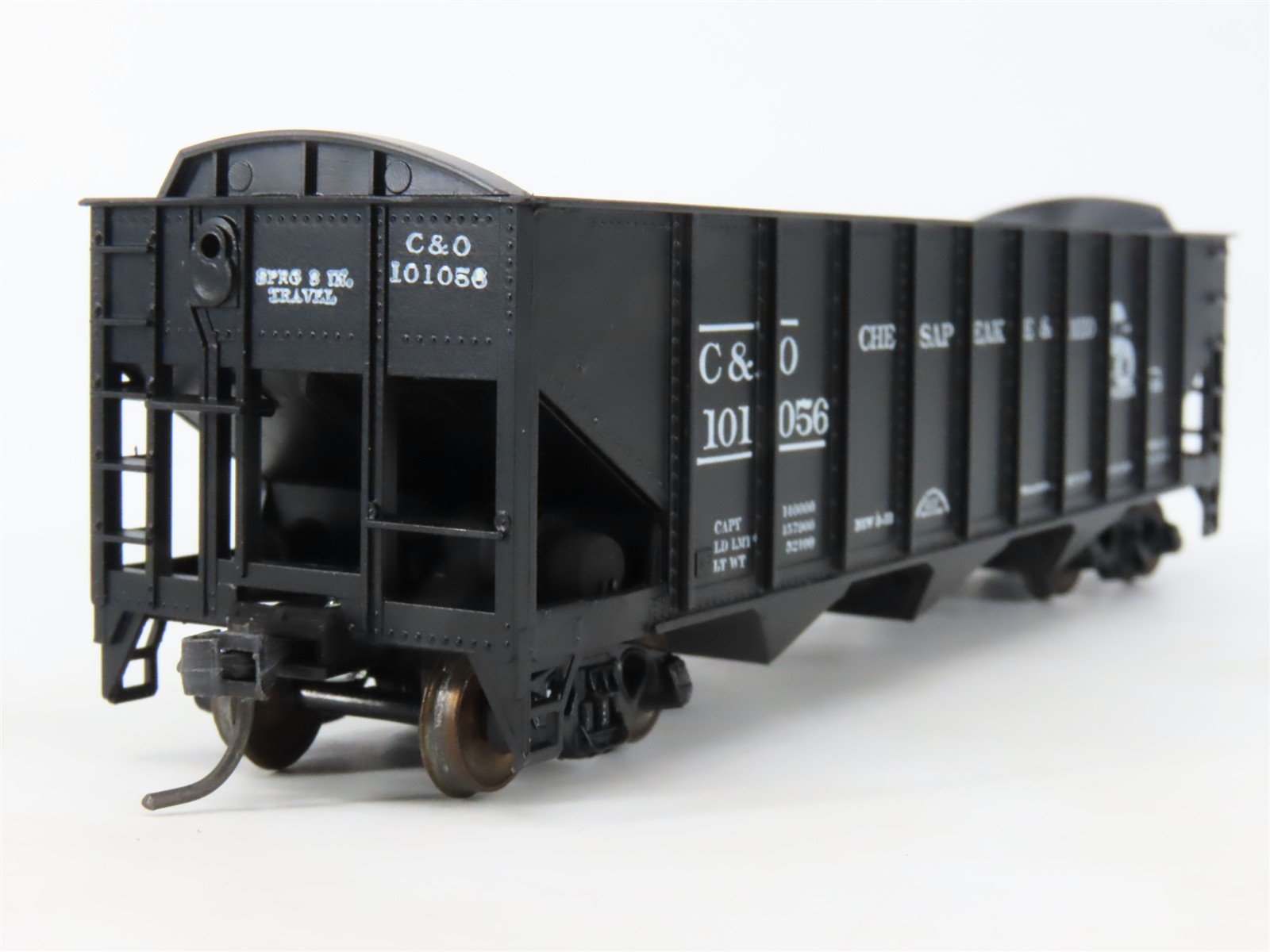 LOT of 2 HO Scale Roundhouse 1499 C&O 