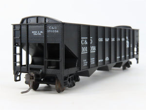 LOT of 2 HO Scale Roundhouse 1499 C&O 