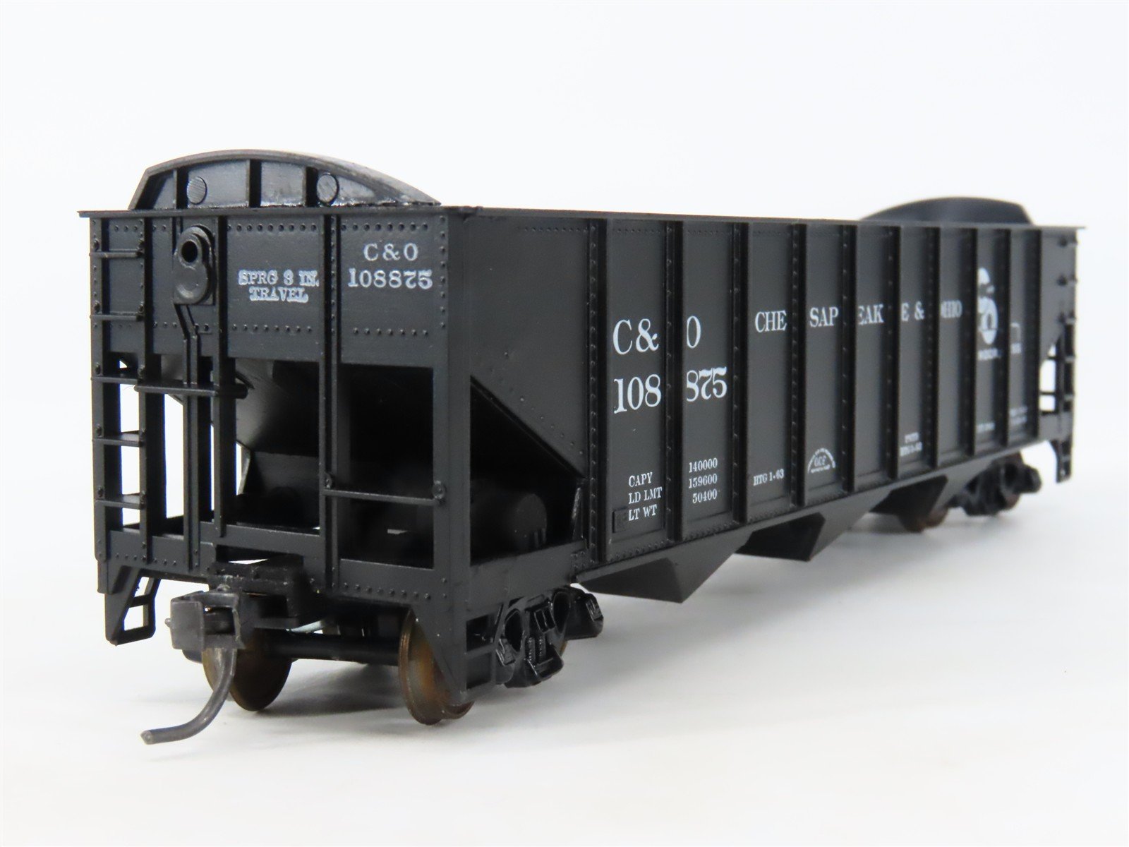 LOT of 2 HO Scale Roundhouse 1499 C&O 