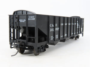 LOT of 2 HO Scale Roundhouse 1499 C&O 