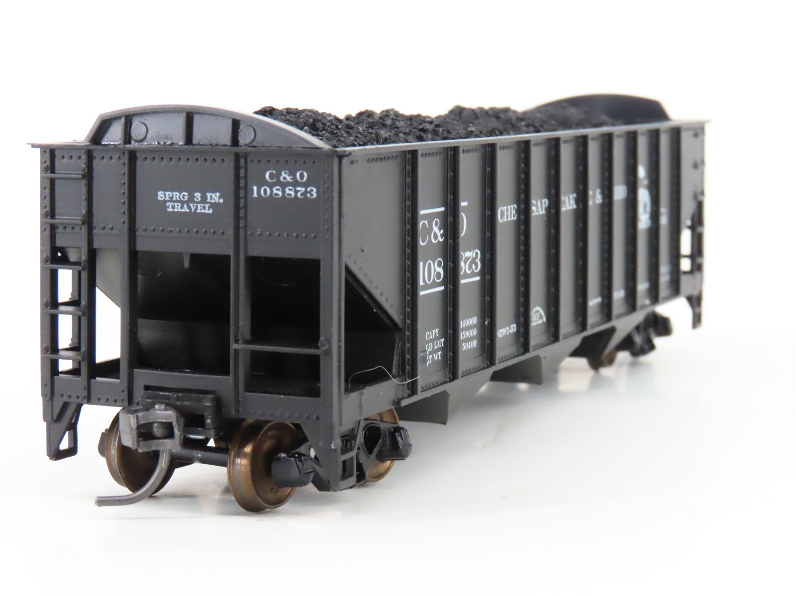 LOT of 2 HO Scale Roundhouse 1499 C&O Progress 3-Bay Hopper w/ Load - Upgraded