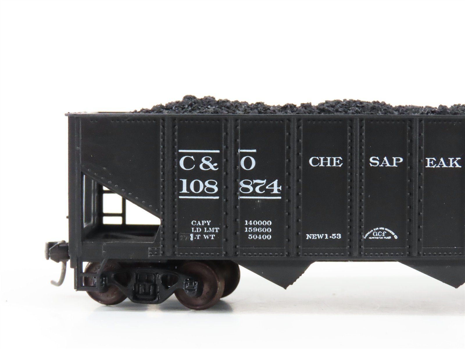 LOT of 2 HO Scale Roundhouse 1499 C&O Progress 3-Bay Hopper w/ Load - Upgraded